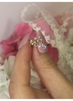 Piercing Labret din Titan ASTM F136 Argintiu cu Cristale Marquise si Pandantive Elegante, Design Luxurious- 1.2×6 mm - imagine 3